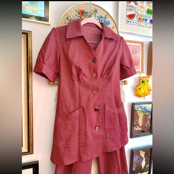 Vintage 1970s Jovy Polka Dot Two-Piece Pantsuit Set Flare Pants– Made in Canada - Picture 3 of 5